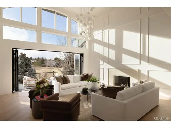 101 Glenmoor Ln, Englewood, CO 80113