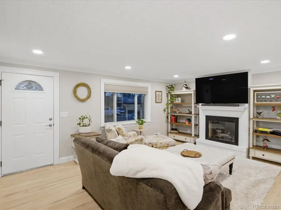 6512 S Sherman St, Centennial, CO 80121 - Image #2