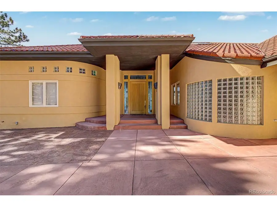 935 Castle Ridge Rd, Golden, CO 80401 - #3