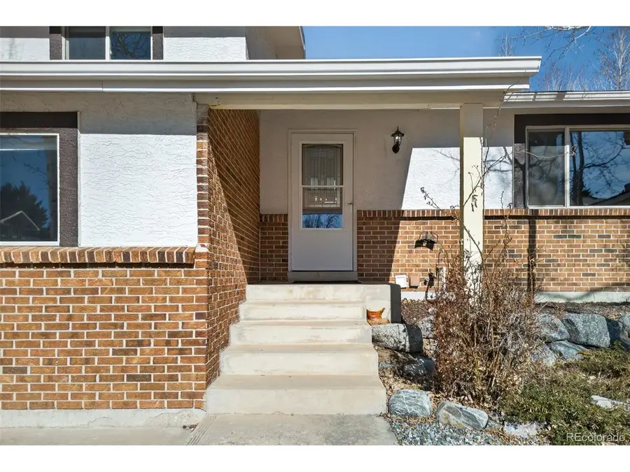 5262 Smokehouse Cir, Colorado Springs, CO 80917 - Image #2