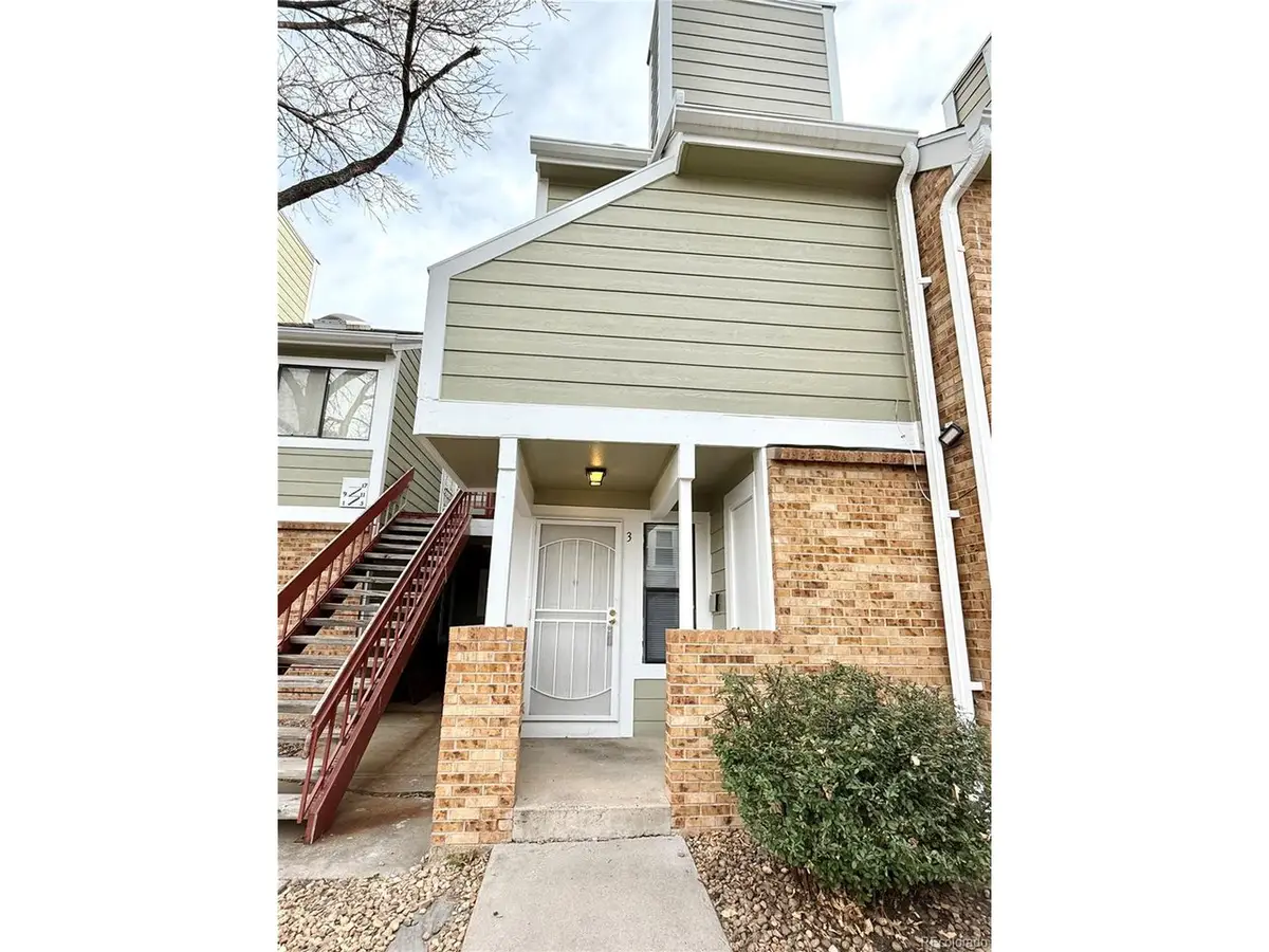 910 S Dawson Way #3, Aurora, CO 80012 - Image #1
