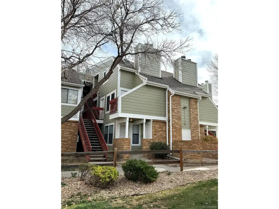 910 S Dawson Way #3, Aurora, CO 80012 - Image #2