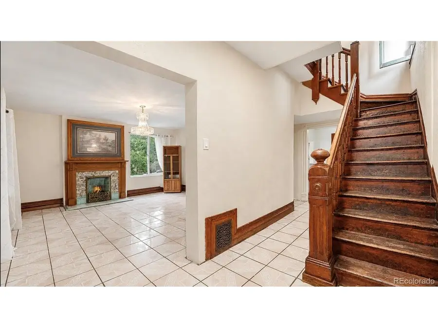 7 Elati St, Denver, CO 80223 - #3