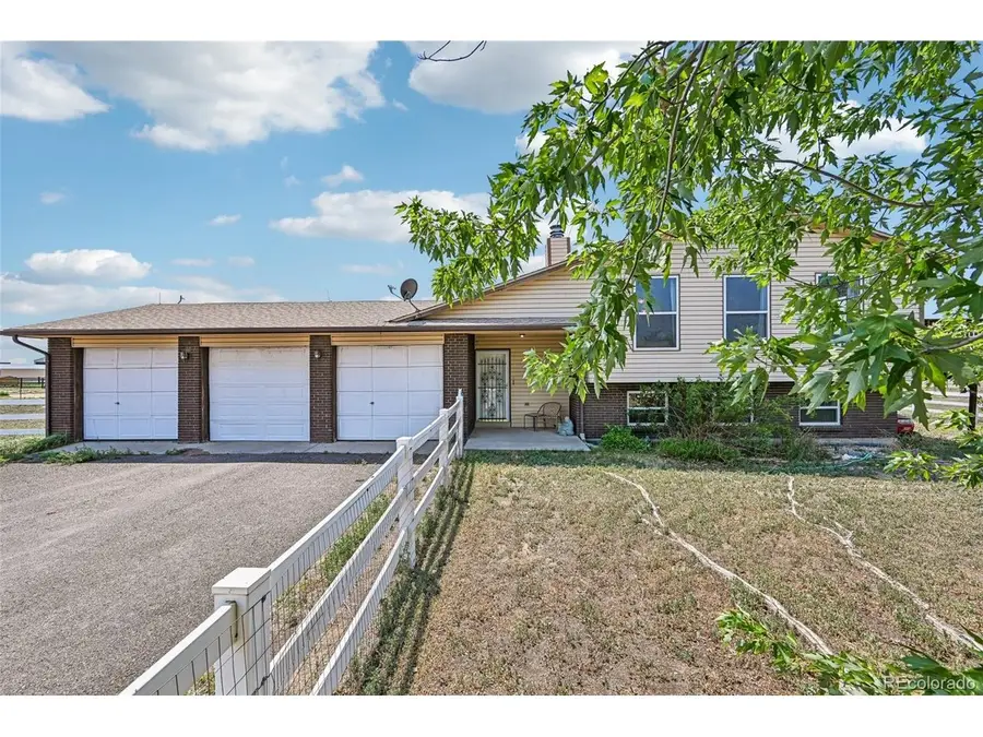 11781 Orleans Cir, Commerce City, CO 80022 - #2
