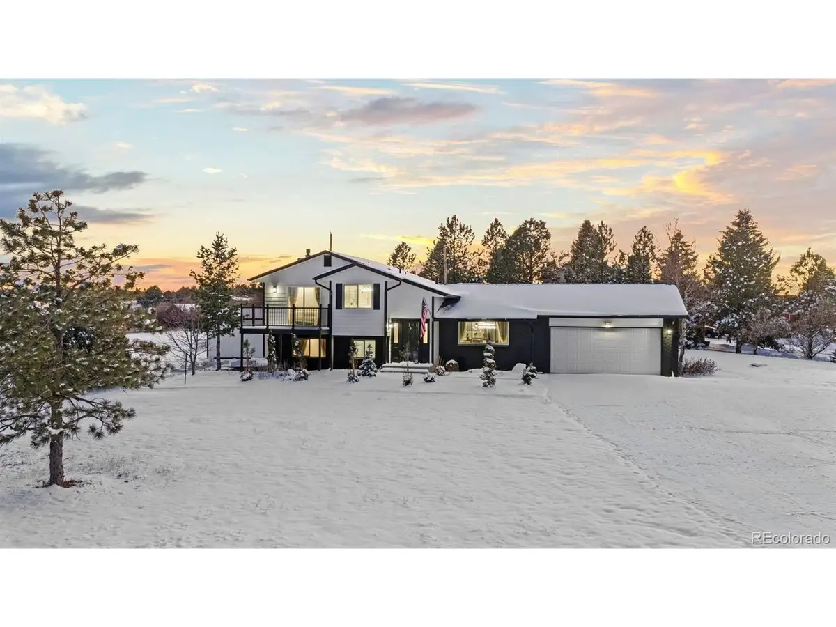 9232 N Surrey Dr, Castle Rock, CO 80108 - Image #1