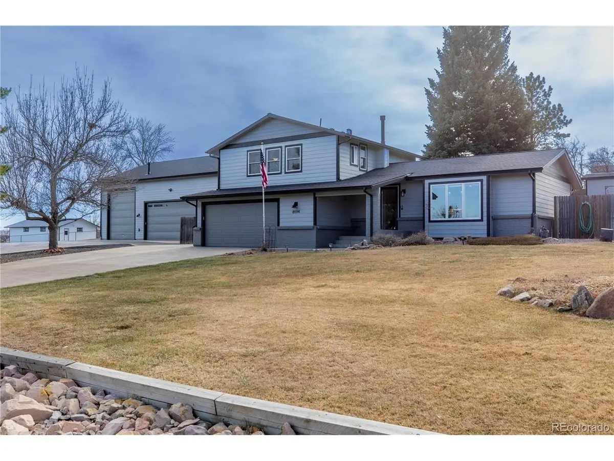 8594 W Fairview Dr, Littleton, CO 80128 - Image #1
