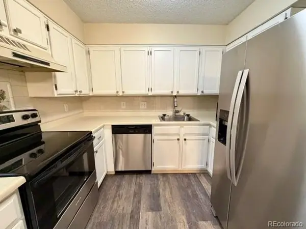 337 Wright St #10-302, Lakewood, CO 80228