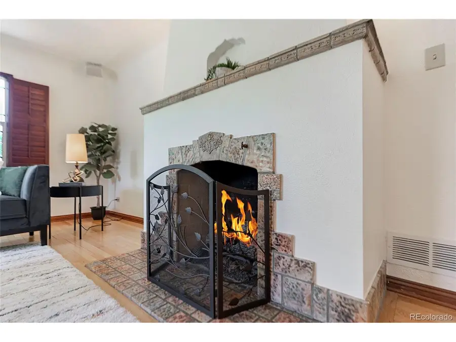 1090 Bonnie Brae Blvd, Denver, CO 80209 - #2