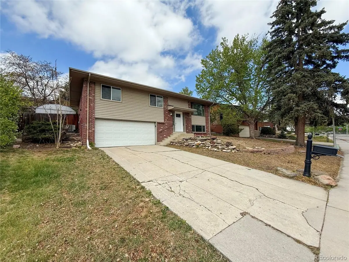 1437 S Yank St, Lakewood, CO 80228 - #1