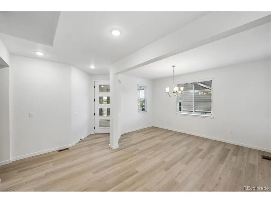 3731 N Hayleyville St, Aurora, CO 80019 - #3