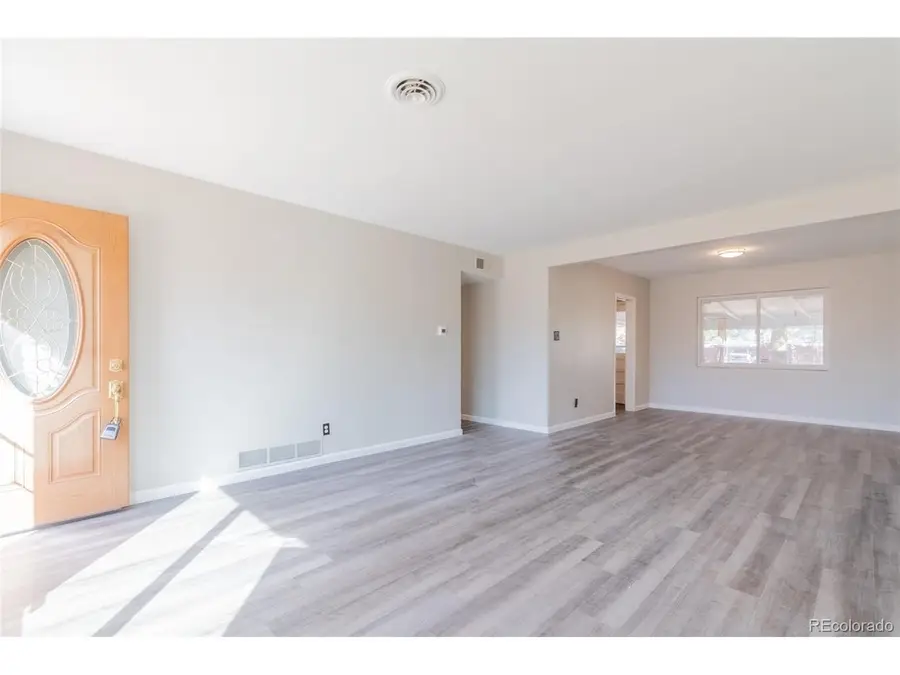 790 Ursula St, Aurora, CO 80011 - #3