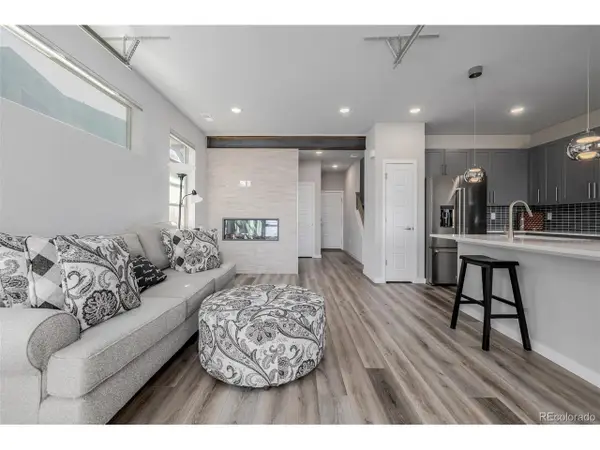 4045 S Teller St, Lakewood, CO 80235