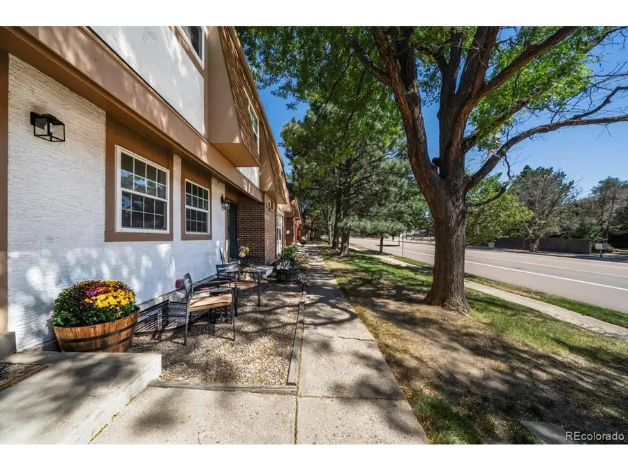 1103 Willow Bend Cir #4, Colorado Springs, CO 80918 - #2
