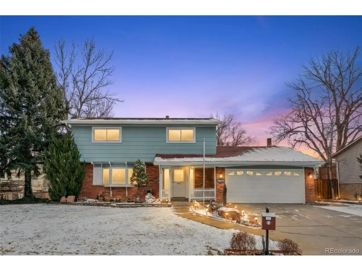 1735 S Pratt Pkwy, Longmont, CO 80501 - Image #1