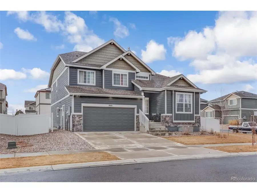 1601 105th Avenue Ct, Greeley, CO 80634 - Image #2