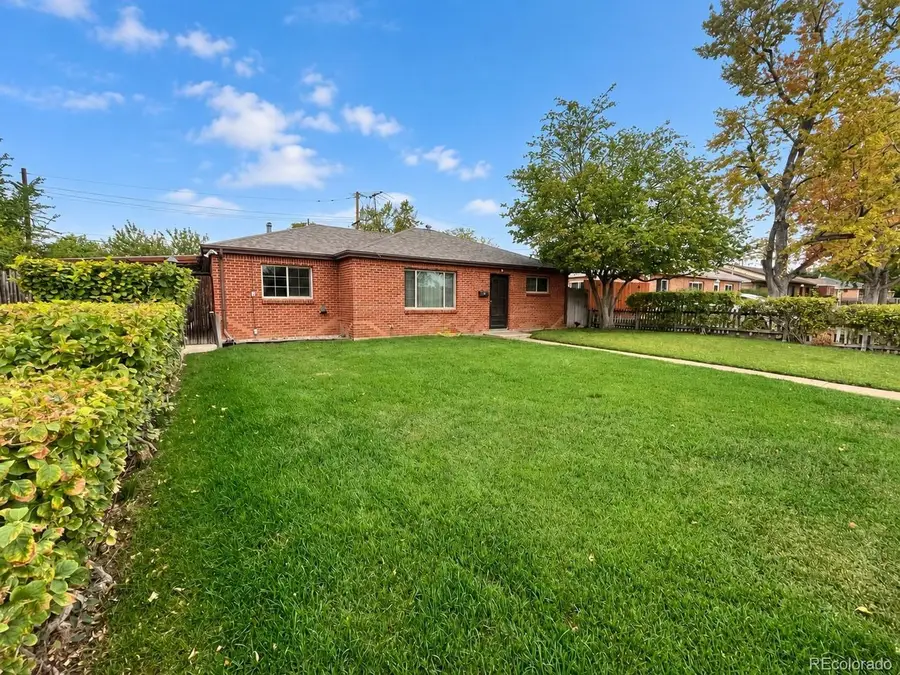 9211 Lillian Ln, Thornton, CO 80229 - #2