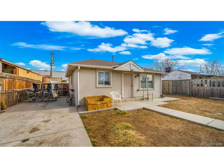 5322 Lincoln St, Denver, CO 80216 - #2