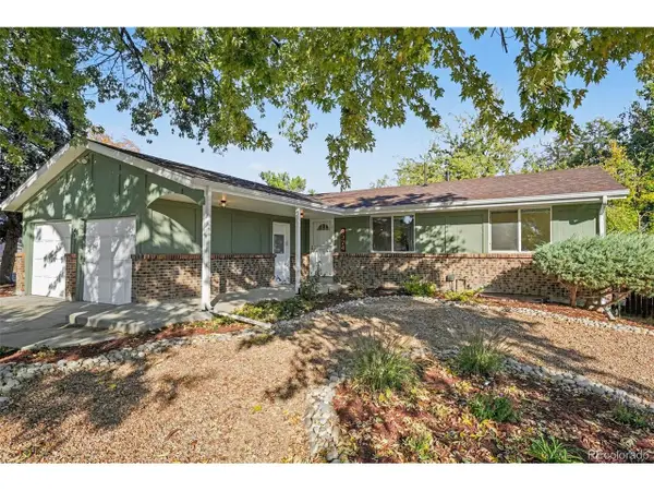8374 Allison Ct, Arvada, CO 80005