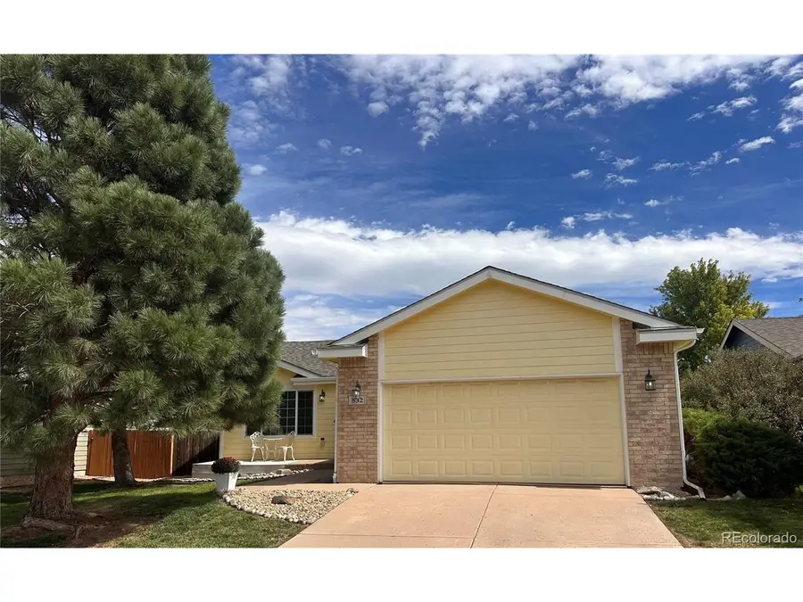 832 Pitkin Way, Castle Rock, CO 80104 - #2
