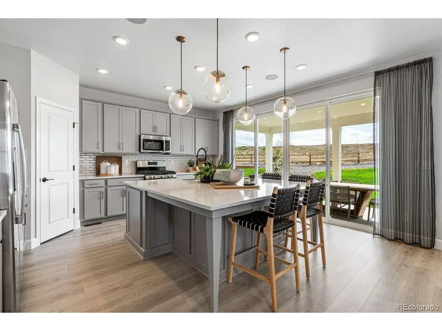725 Stillwell Ave, Elizabeth, CO 80107 - #2