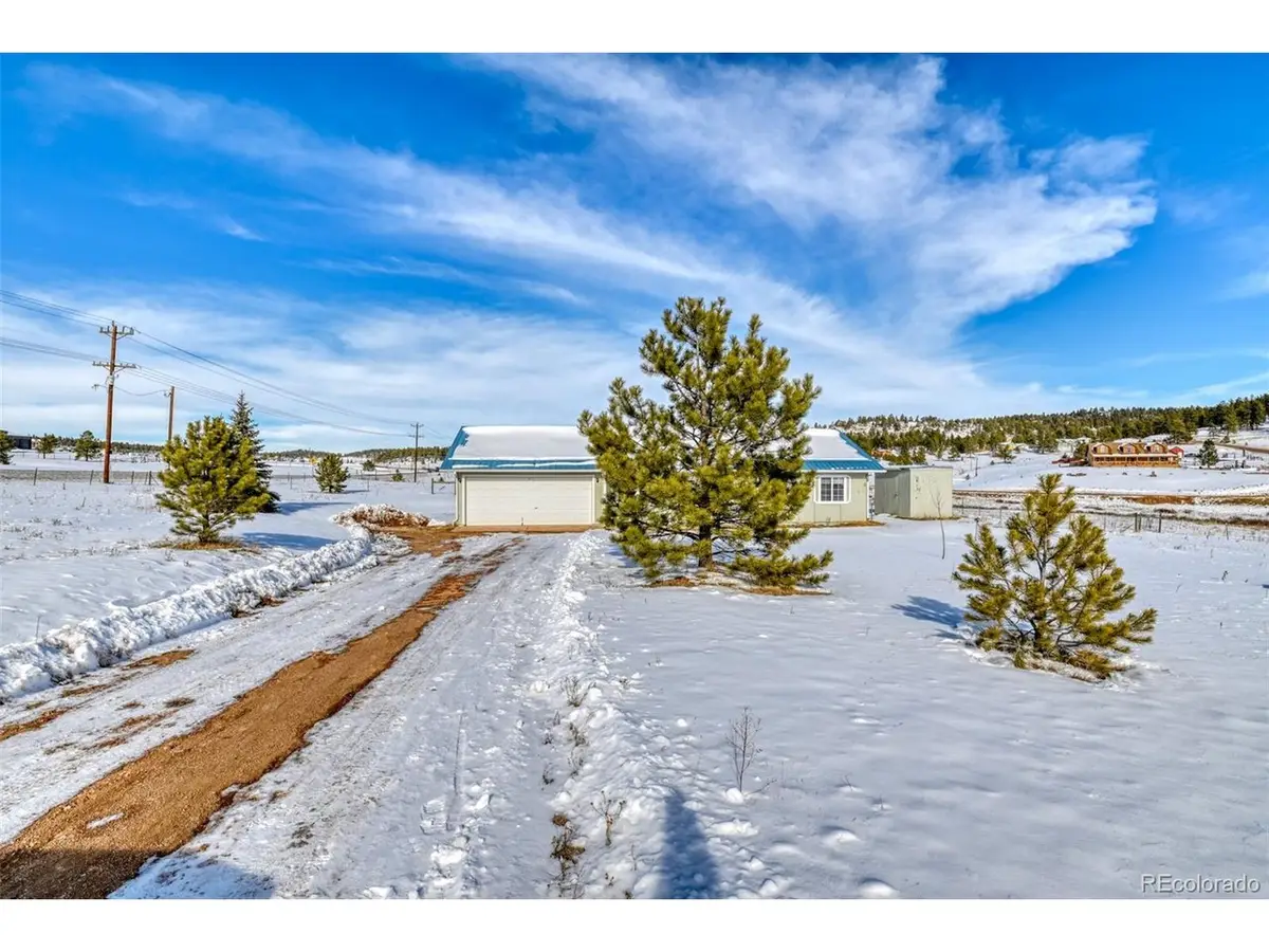 17 Garfield Cir, Florissant, CO 80816 - #1