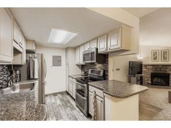 8225 E Fairmount Dr #4-204, Denver, CO 80247