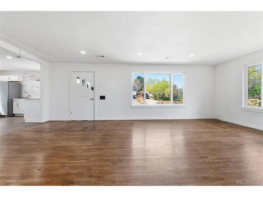 1168 Alton St, Aurora, CO 80010 - #3