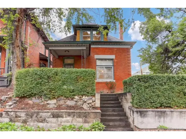 2437 W Caithness Pl, Denver, CO 80211