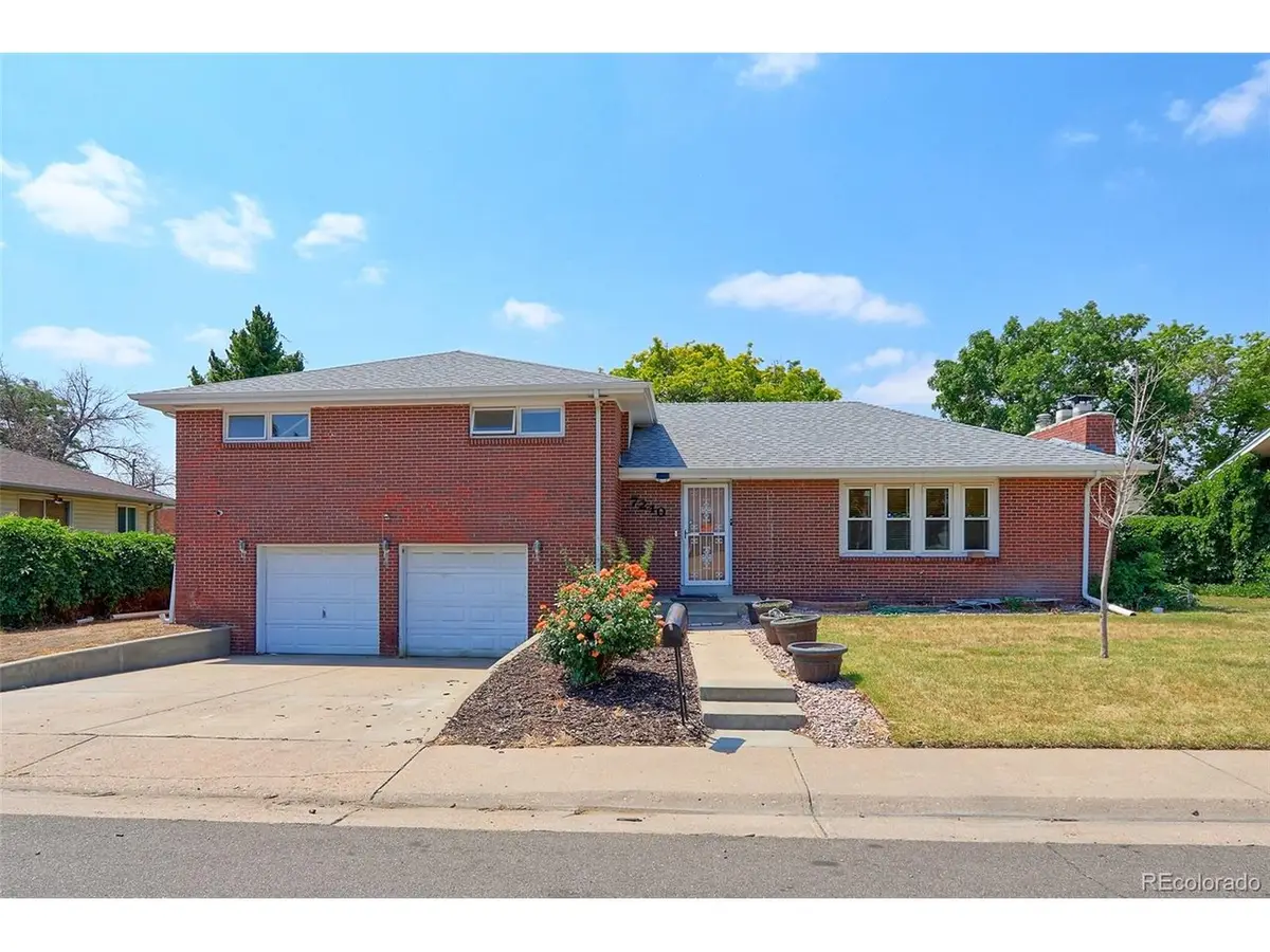 7240 E 72nd Pl, Commerce City, CO 80022 - #1