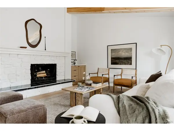 4675 S Yosemite St #205, Denver, CO 80237