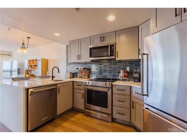 100 Park W Ave #604, Denver, CO 80205