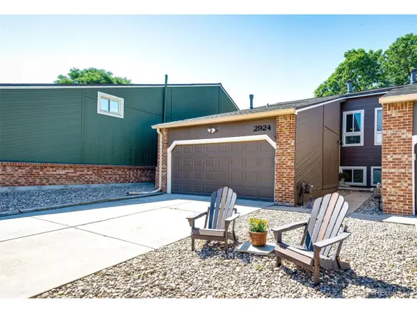 2924 W Bryant Cir, Littleton, CO 80120