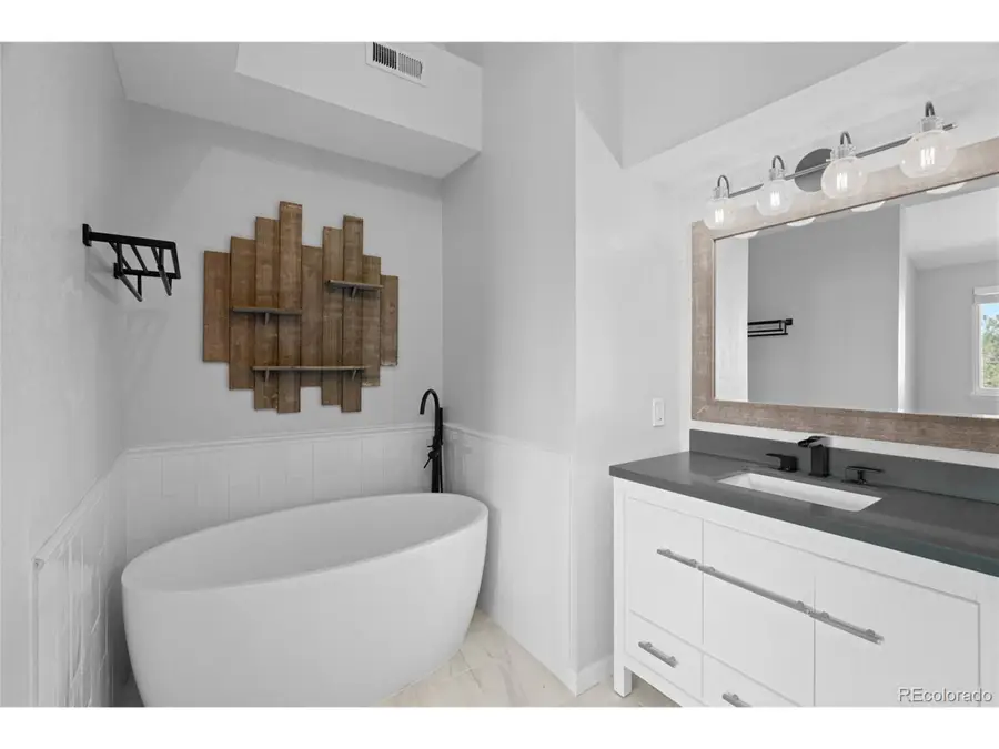 6001 S Yosemite St #J301, Greenwood Village, CO 80111 - Image #2