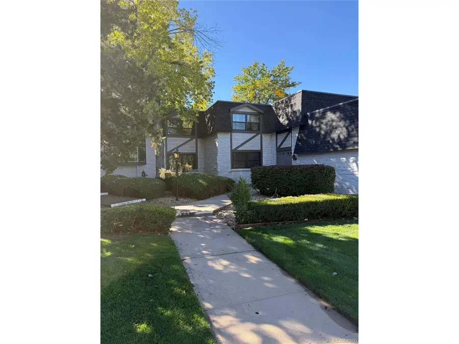 3511 S Hillcrest Dr #4, Denver, CO 80237 - Image #2