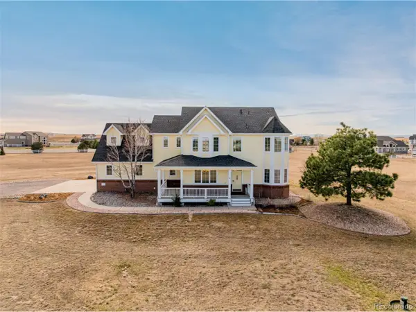 831 Kirby Ct, Watkins, CO 80137