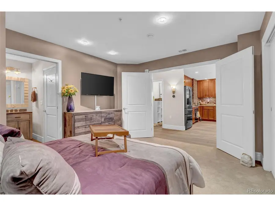 925 N Lincoln St #9D, Denver, CO 80203 - Image #3