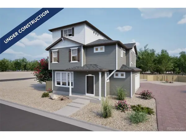 46537 Sunflower Ln, Bennett, CO 80102