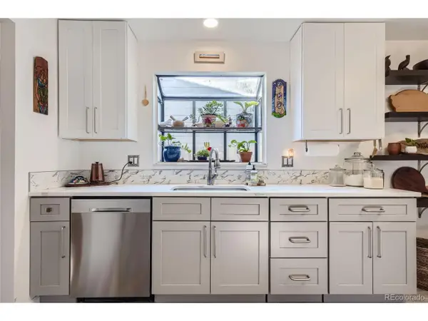 10115 W Arbor Pl, Littleton, CO 80127