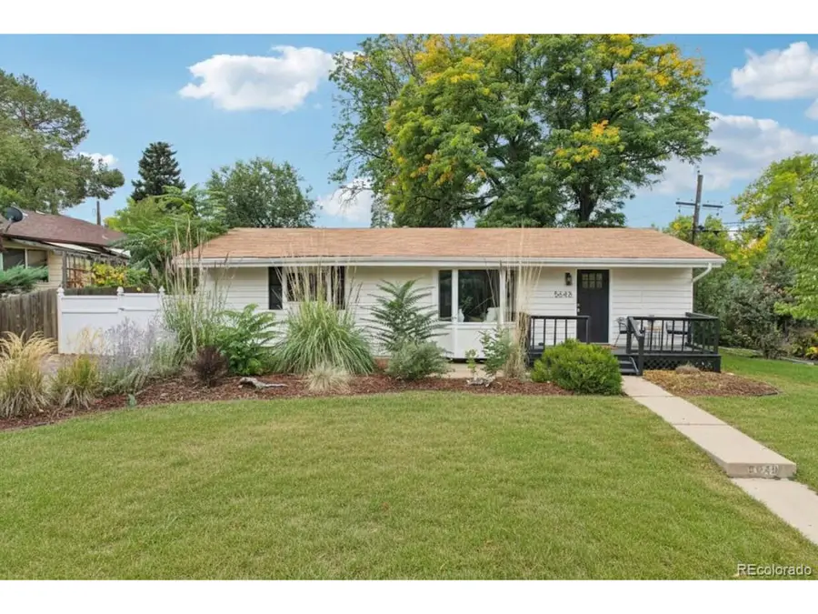 5648 E Greenwood Pl, Denver, CO 80222 - Image #2