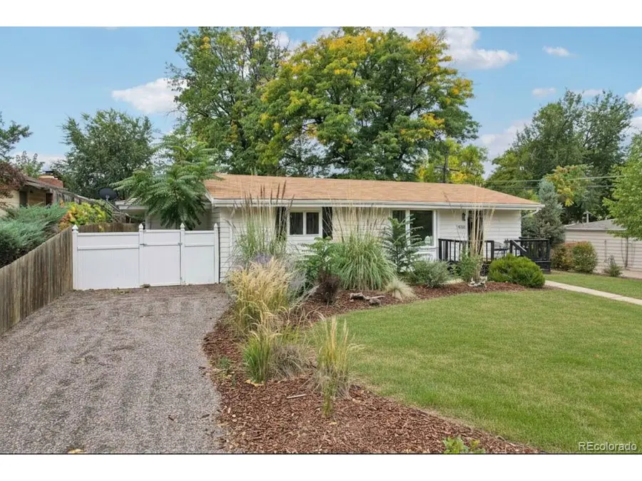 5648 E Greenwood Pl, Denver, CO 80222 - Image #3