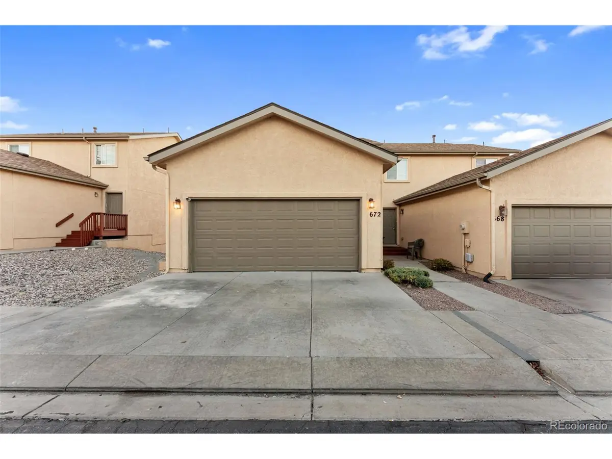 672 Cima Vista Pt, Colorado Springs, CO 80916 - Image #1