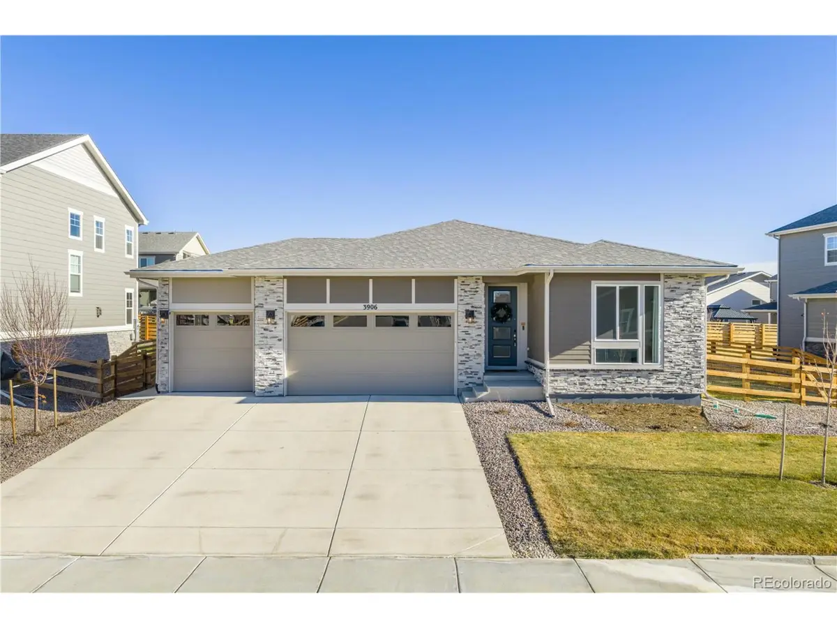 3906 N Irvington St, Aurora, CO 80019 - Image #1