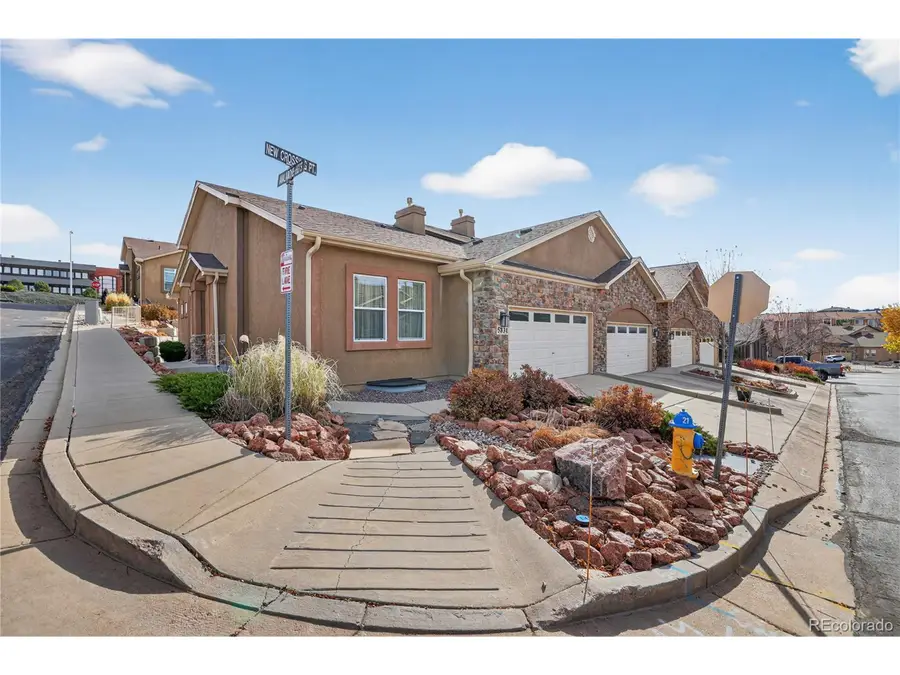 5831 New Crossings Pt, Colorado Springs, CO 80918 - Image #2