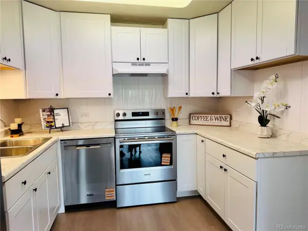 755 S Alton Way #12C, Denver, CO 80247