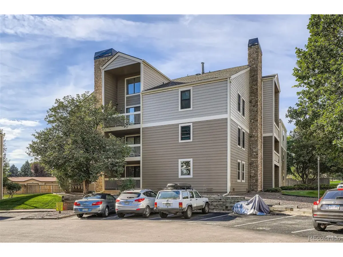4896 S Dudley St #8-2, Littleton, CO 80123 - Image #1