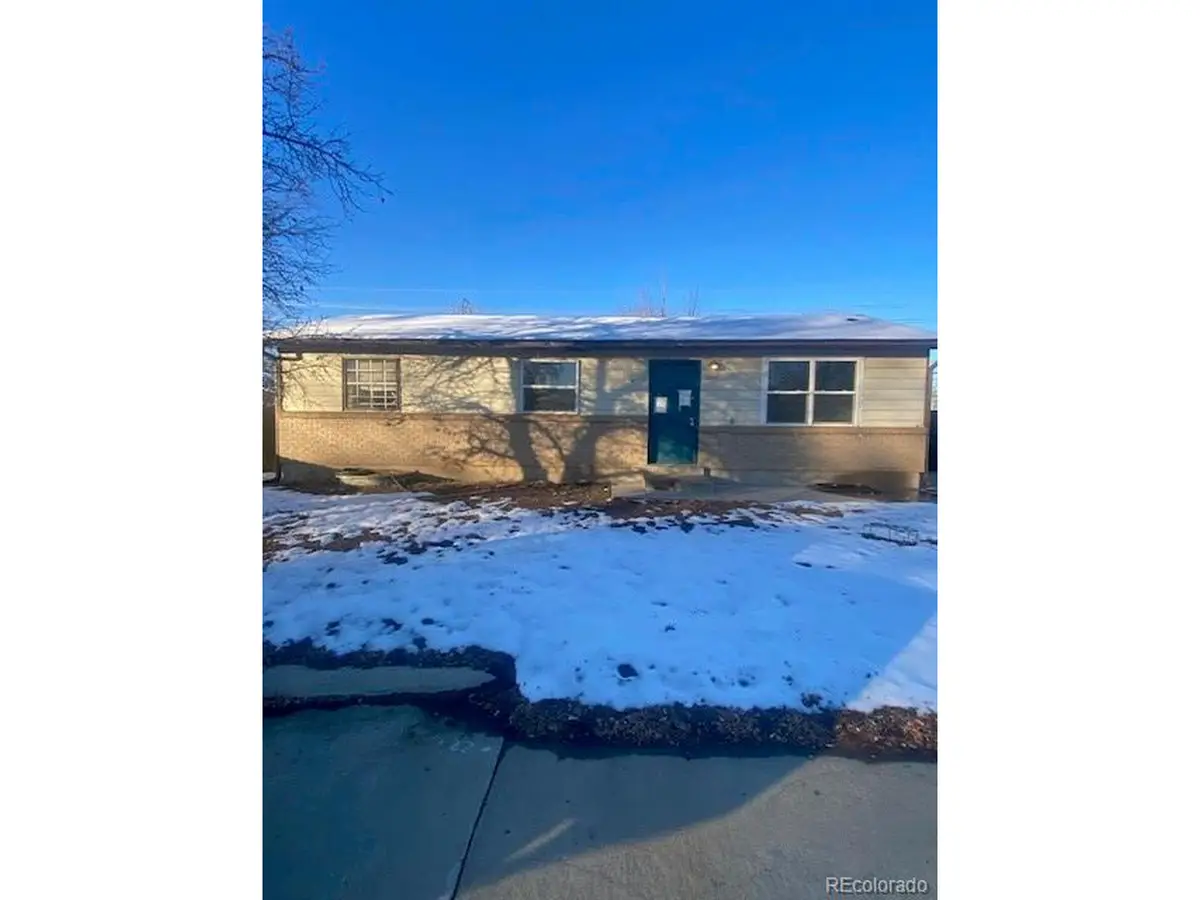 13201 Randolph Pl, Denver, CO 80239 - Image #1