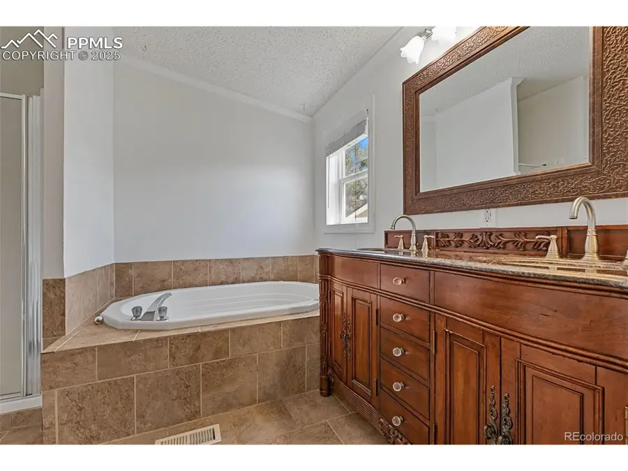 4006 Gray Fox Hts, Colorado Springs, CO 80922 - Image #2