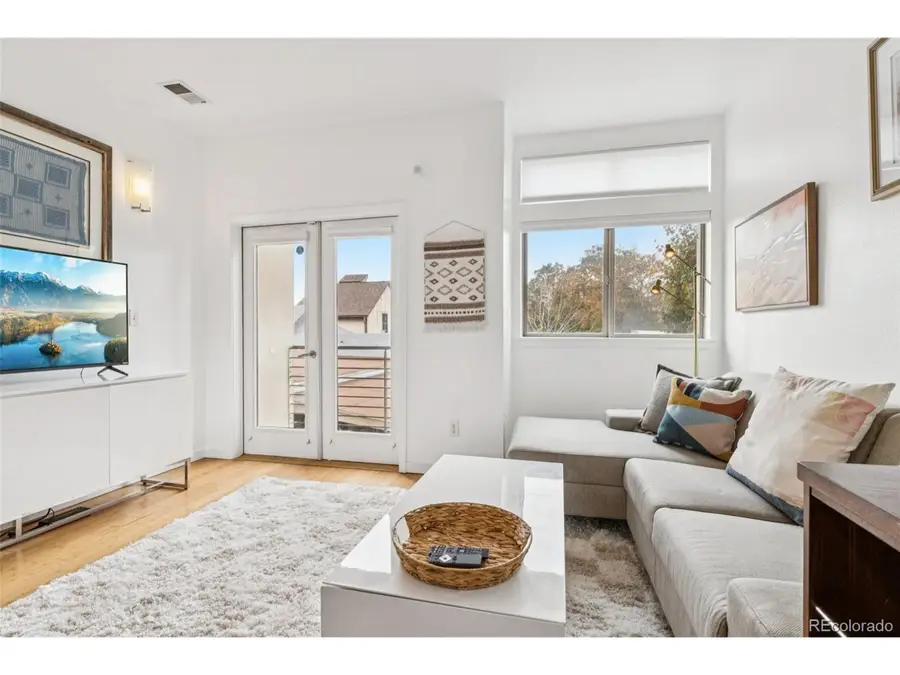500 30th St #6, Denver, CO 80205 - Image #2