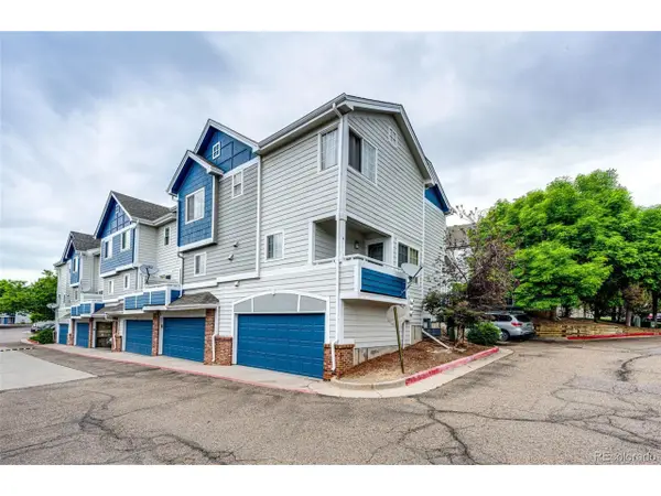 1372 S Cathay Ct #104, Aurora, CO 80017