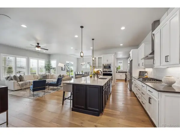 8890 S Quatar Ct, Aurora, CO 80016